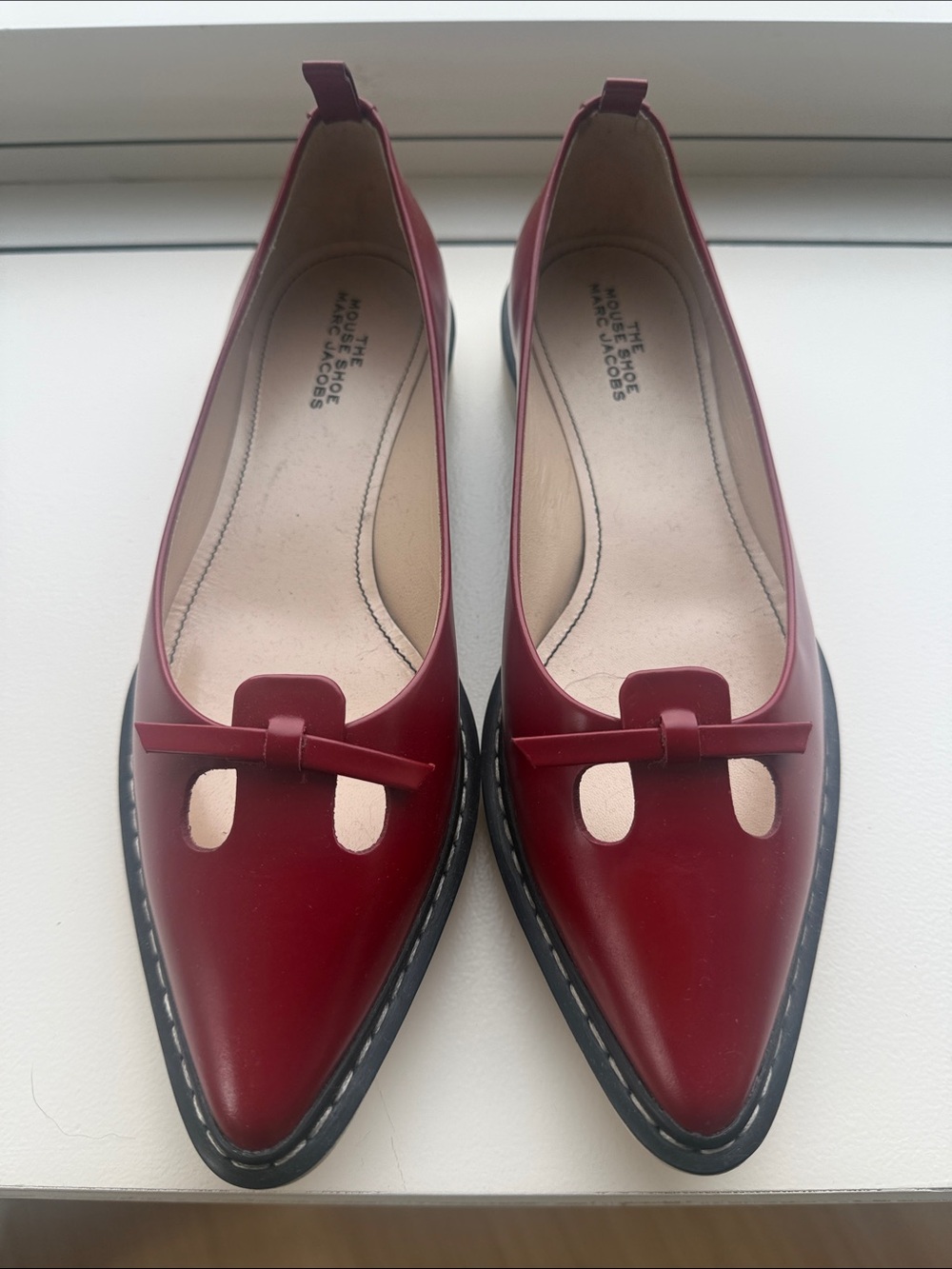 Marc Jacobs The Mouse Shoe Pointed-Toe Flats with Bow Accent Sz 6(36)